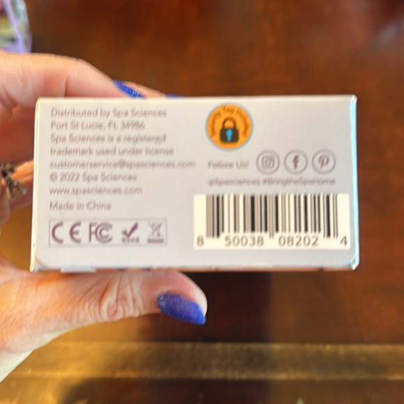 Spa Sciences Facial Mist Sprayer with Digital Skin Analyzer - Picture 8 of 8